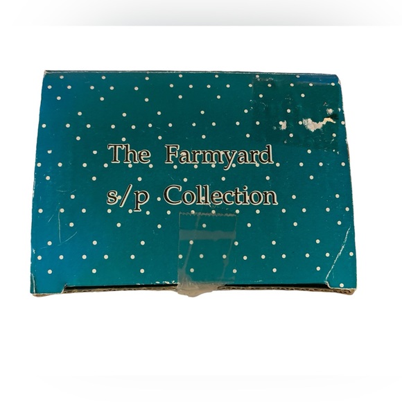 Piglet pigs baby pigs salt and pepper shakers farmhouse hogs - Picture 2 of 9